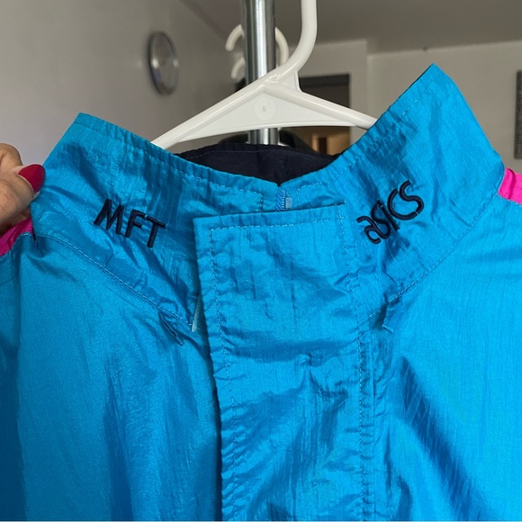 Vintage ASICS MFT windbreaker - Picture 3 of 7